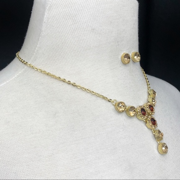 Gold Rhinestone Fancy Formal Necklace Earrings Set - Picture 2 of 3